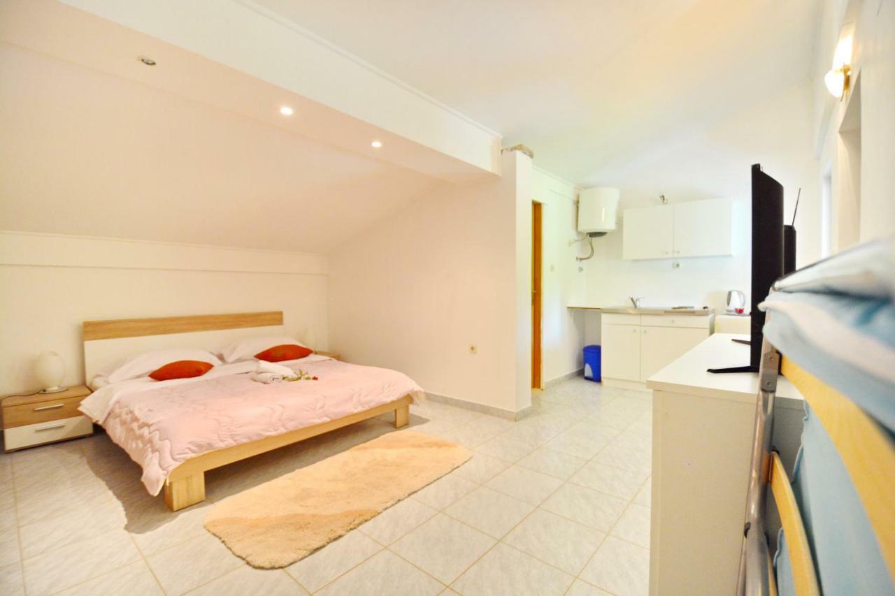 Apartmani Maca Sikovo エクステリア 写真